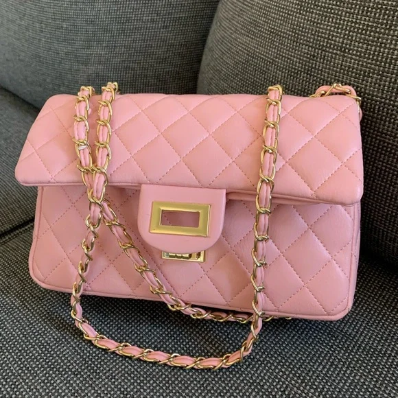 5 like new purses, sold separately or as a group. - Picture 8 of 10